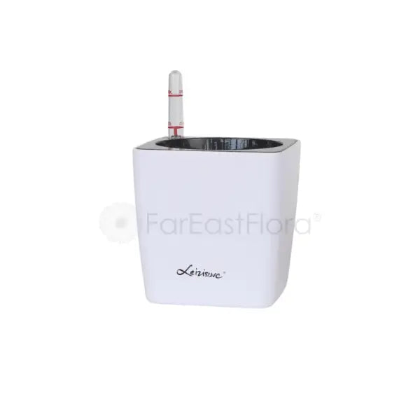 M-1 WHITE 11.5*11.5CM PLASTIC POT