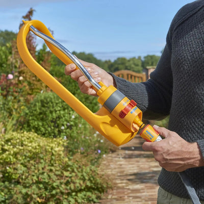 HOZELOCK 2972 RECTANGULAR OSCILLATING SPRINKLER PLUS 180M2