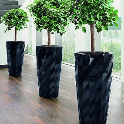 Leizisure ZS-3502 Self-Watering Pot - Lifestyle